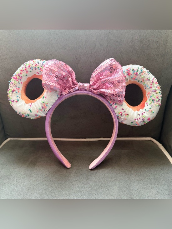 Disneyland Resort Other - Disney Parks Exclusive Minnie Mouse Pink Sequin Bow Donut Ear Headband